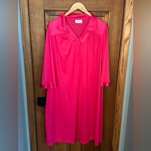 Vintage‎ Vanity Fair Silky Thin Nylon Pajamas Nightgown Lingerie Large 💕